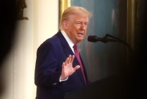 美国总统特朗普表示继续支持以色列的防空系统