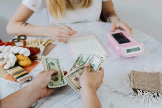 如何明白申请开通医保的流程？这个流程有哪些关键步骤？