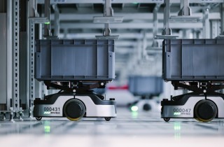 京东物流首个海外智狼仓“圣诞季”在英国投用，Joybuy本地最快当日达