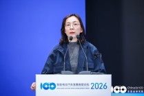 中国一汽周时莹：车企重复投入各自为战，仿佛没有自己的操作系统就没有噱头可言