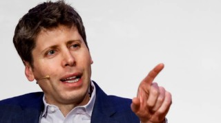 OpenAI拟募数十亿美元新资金，正接洽中东主权财富基金