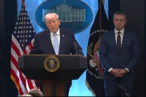 特朗普称可能在周二”消灭“伊朗，美防长预告大规模打击