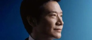 雷军突发大动作，小米重回万亿市值