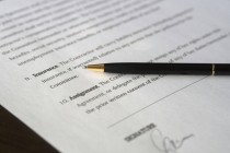 如何科学设置淘宝店运费险并降低运营成本？这种设置方式对店铺经营有何促进作用？