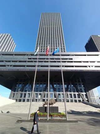 专家：深交所将迎来「H+A」上市公司 带来众多科技板块投资新机遇