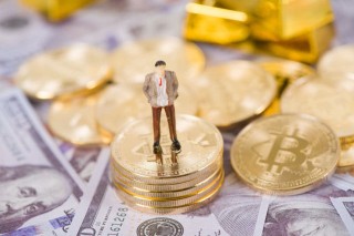 如何进行全部持仓基金的卖出操作？这种卖出操作有哪些风险？