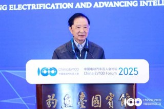 陈清泰：我国汽车智能化发展速度超出行业预期，前沿AI技术正迅速渗透