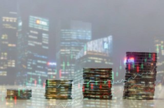 期货交易中使用哪些指标较为有效？这些指标的优缺点是什么？