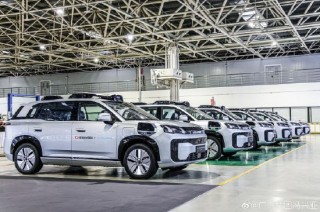 广汽埃安与滴滴自动驾驶Robotaxi交付，国内首个整车厂与自动驾驶公司合资项目落地