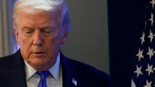 特朗普宣布新关税政策，欧股周一早盘走低