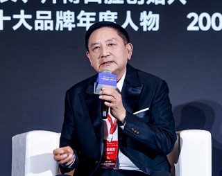 高峰对话：坚守长期主义，锻造品牌韧性