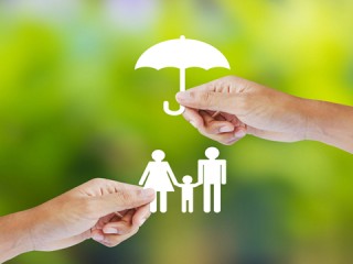 如何掌握商业重疾险的赔付方式？赔付标准是什么？