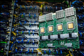 谷歌AI芯片被誉为“独门秘籍” 或可为其创收近万亿美元