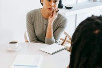 如何报销嘉峪关医保？医保报销的具体流程和标准是什么？