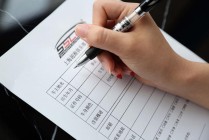 如何在无房屋证明情况下解决相关事务？解决过程中有何注意事项？
