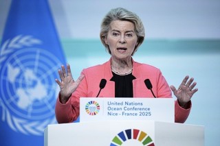 美打击伊朗核设施 俄法英日多方发声