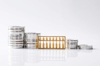 如何理解基金交易规则并进行操作？基金交易操作有哪些要点？