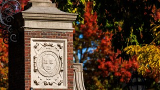 美国总统特朗普表示将取消哈佛大学免税资格
