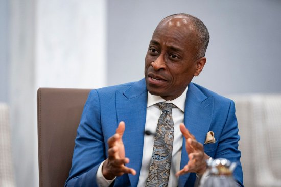 美联储副主席：双重使命有助于经济流动性  第1张