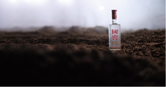 泸州老窖三季报:231亿营收背后的渠道攻坚与效率革命 第2张 泸州老窖三季报:231亿营收背后的渠道攻坚与效率革命 第2张