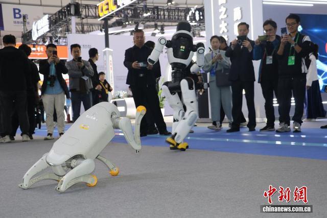 2025年“互联网之光”博览会开幕  第5张