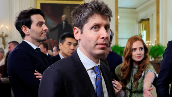 报道：谷歌步步紧逼 OpenAI拉响红色警报以突击式提升ChatGPT  第1张