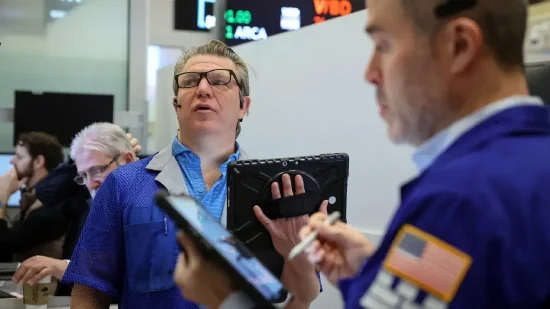 尾盘：标普指数再创新高 三大指数本周均将录得涨幅  第1张