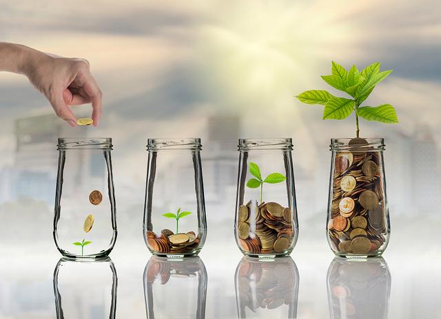 国际金价首破5100美元大关，黄金珠宝门店：一口价金饰品甚至来不及改价！  第5张