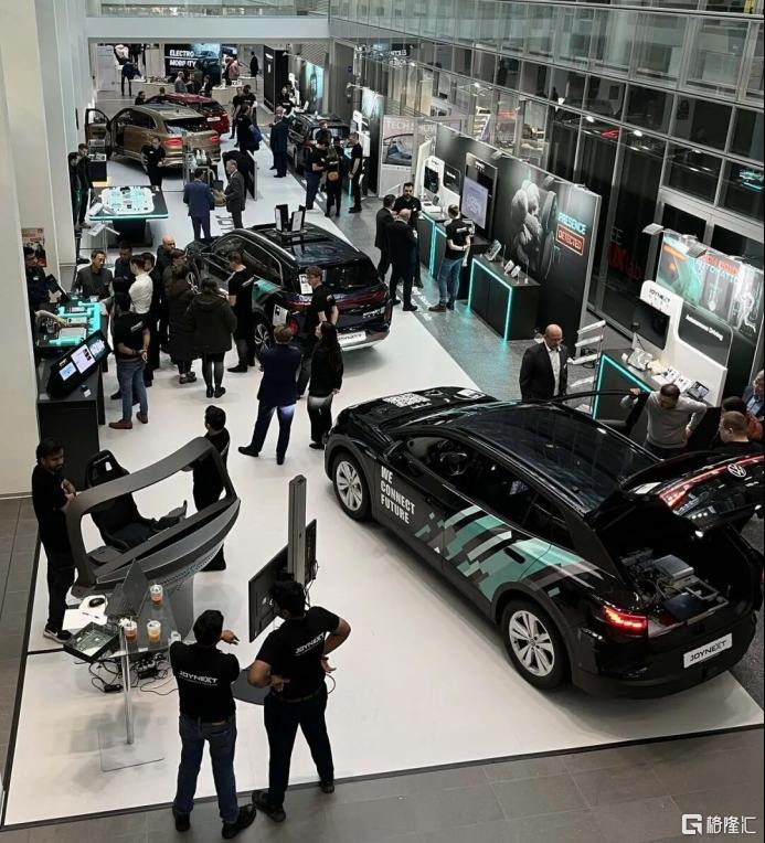 均胜电子联合中际旭创推出车载光通信解决方案，已具备量产上车能力  第5张