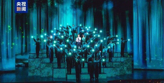 春晚完成全部彩排，部分节目单曝光：王菲献唱《你我经历的一刻》，蔡明时隔30年与“机器人”续前缘  第3张