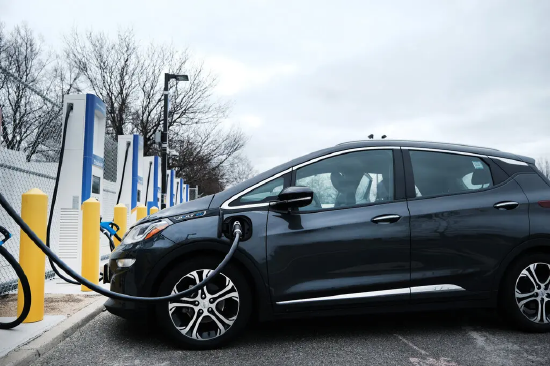 优步将推出激励措施，推动电动汽车充电桩建设  第1张