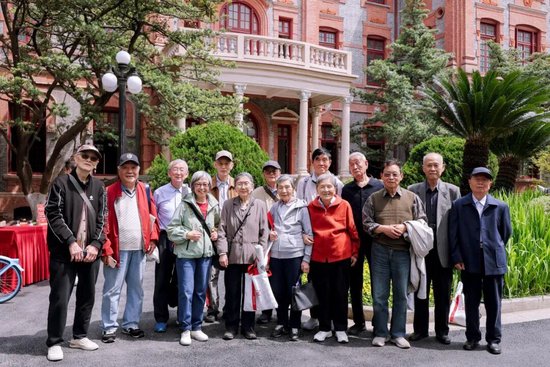 上海交通大学校友代表陈光明:校训精神已深入骨髓 第31张 上海交通大学校友代表陈光明:校训精神已深入骨髓 第31张