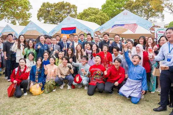 上海交通大学校友代表陈光明:校训精神已深入骨髓 第66张 上海交通大学校友代表陈光明:校训精神已深入骨髓 第66张