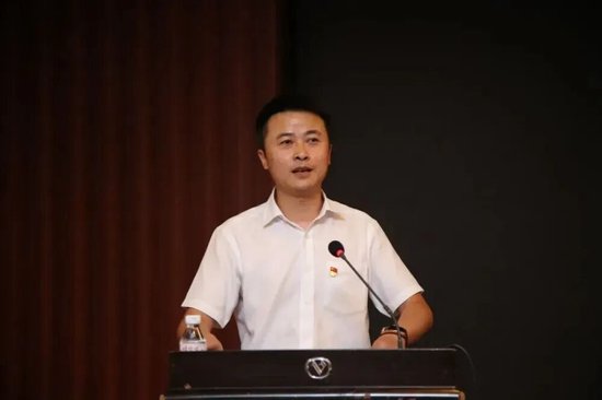 中行中层人事调整 中银香港一副总回归总行 第9张 中行中层人事调整 中银香港一副总回归总行 第9张